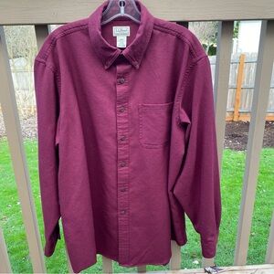 L.L. Bean Men's 100% Wool Button Down Casual Shirt -LG